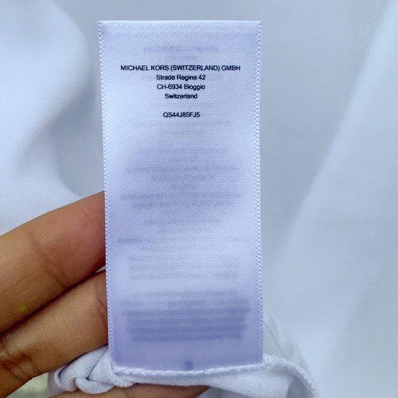 **SOLD** MICHAEL KORS Sheer Collared Blouse - Picture 8 of 8